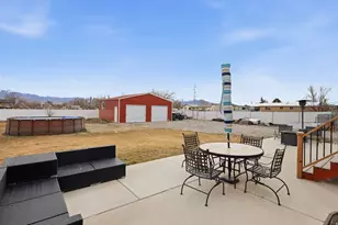 277 S Holden Ln, Grantsville, UT 84029 - Photo 5
