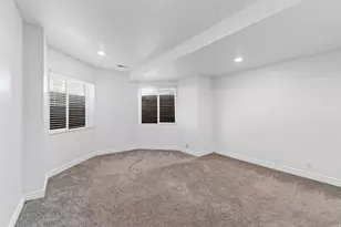 2803 E Evergreen Ave S, Millcreek, UT 84109 - Photo 23