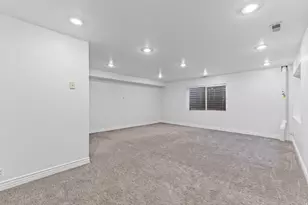 2803 E Evergreen Ave S, Millcreek, UT 84109 - Photo 21