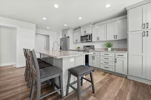 2778 W 4175 S, Roy, UT 84067 - Photo 9