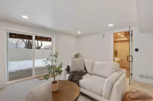 11446 S Mountain Ridge Circle, Sandy, UT 84092 - Photo 47