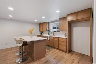 11446 S Mountain Ridge Circle, Sandy, UT 84092 - Photo 39