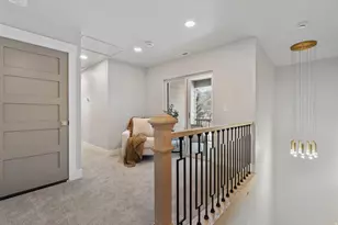 11446 S Mountain Ridge Circle, Sandy, UT 84092 - Photo 33