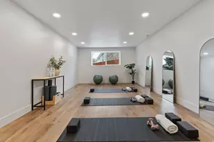 11446 S Mountain Ridge Circle, Sandy, UT 84092 - Photo 33