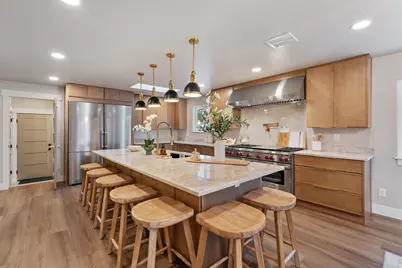 11446 S Mountain Ridge Cir, Sandy, UT 84092 - Photo 11