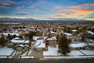 11446 S Mountain Ridge Circle, Sandy, UT 84092 - Photo 47