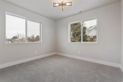 11446 S Mountain Ridge Cir, Sandy, UT 84092 - Photo 29