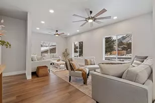 11446 S Mountain Ridge Circle, Sandy, UT 84092 - Photo 7
