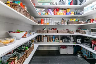 977 S Parkway E, North Salt Lake, UT 84054 - Photo 15