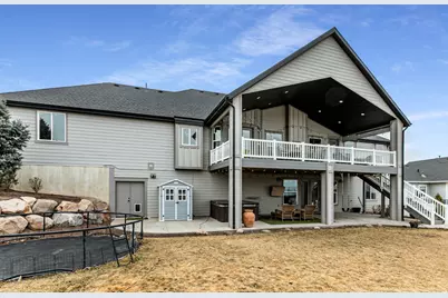 977 S Parkway E, North Salt Lake, UT 84054 - Photo 51