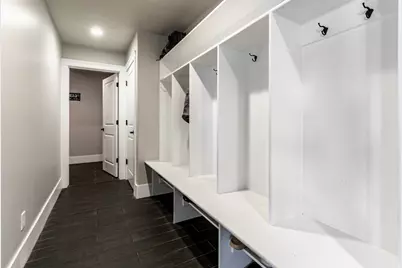 977 S Parkway E, North Salt Lake, UT 84054 - Photo 29