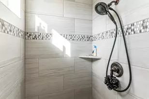 977 S Parkway E, North Salt Lake, UT 84054 - Photo 21