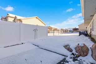 3022 W 4750 S, Roy, UT 84067 - Photo 25