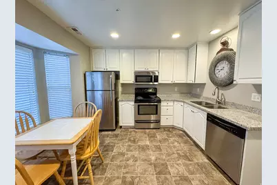 986 N 900 E #31, Provo, UT 84604 - Photo 7