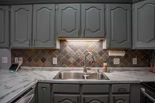 13638 S 3160 W, Riverton, UT 84065 - Photo 11