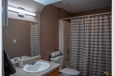 13638 S 3160 W, Riverton, UT 84065 - Photo 17