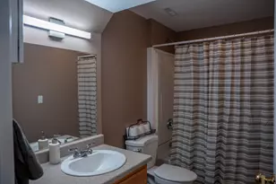 13638 S 3160 W, Riverton, UT 84065 - Photo 17