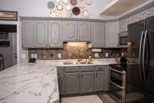 13638 S 3160 W, Riverton, UT 84065 - Photo 9