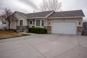 13638 S 3160 W, Riverton, UT 84065 - Photo 1