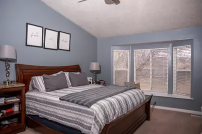 13638 S 3160 W, Riverton, UT 84065 - Photo 5