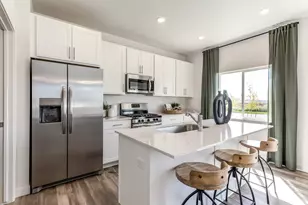 2069 E Porcupine Dr, Eagle Mountain, UT 84005 - Photo 5