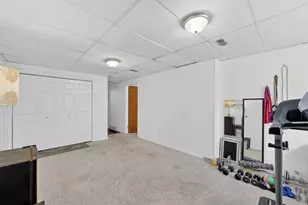 188 E 2050 S, Bountiful, UT 84010 - Photo 21