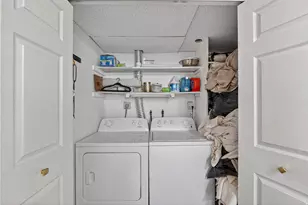 188 E 2050 S, Bountiful, UT 84010 - Photo 23