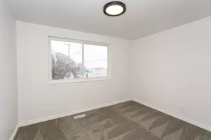 11 Quebec Cir, Tooele, UT 84074 - Photo 9