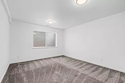 1011 S 900 W, Tooele, UT 84074 - Photo 29