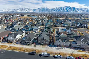 10617 S Split Rock Dr, South Jordan, UT 84009 - Photo 9