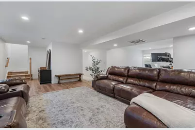 10617 S Split Rock Dr, South Jordan, UT 84009 - Photo 41