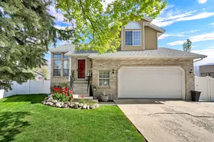 2382 N 450 W, Harrisville, UT 84414 - Photo 3