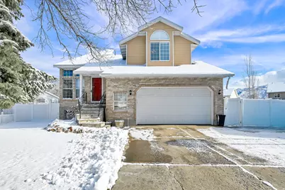 2382 N 450 W, Harrisville, UT 84414 - Photo 1