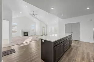 931 N Brook Ave, Tooele, UT 84074 - Photo 5