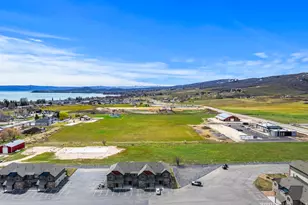 140 W 150 S, Garden City, UT 84028 - Photo 27