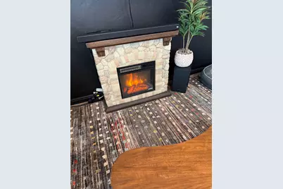 949 W Teal Run Way, Salt Lake City, UT 84119 - Photo 5