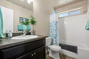 949 W Teal Run Way, Salt Lake City, UT 84119 - Photo 15