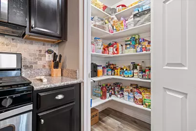 949 W Teal Run Way, Salt Lake City, UT 84119 - Photo 5