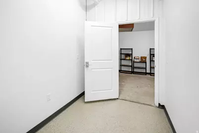 46 S Center St, Elsinore, UT 84724 - Photo 37