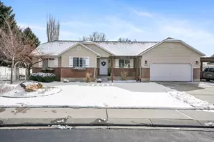4531 W Cambridge Dr, Cedar Hills, UT 84062 - Photo 1