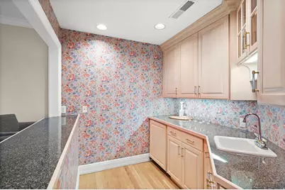 560 E South Temple #704, Salt Lake City, UT 84102 - Photo 11