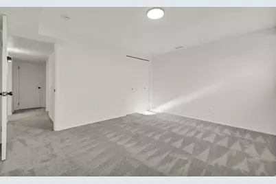 1929 E 5625 S, South Ogden, UT 84403 - Photo 23