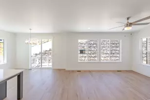 925 N 4020 W, Lehi, UT 84048 - Photo 11