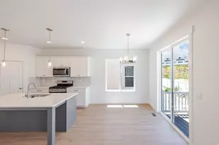 925 N 4020 W, Lehi, UT 84048 - Photo 7