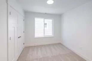 925 N 4020 W, Lehi, UT 84048 - Photo 21