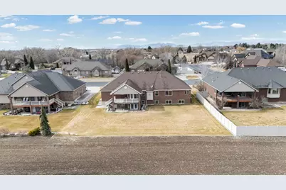 1780 N 1350 W, Farr West, UT 84404 - Photo 37