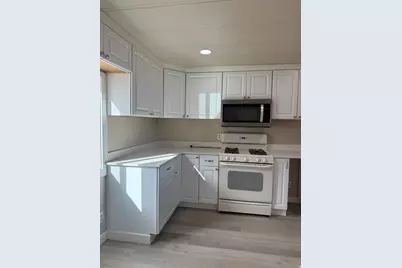 446 W 500 S #24, Wellington, UT 84542 - Photo 7