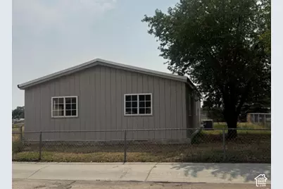 446 W 500 S #24, Wellington, UT 84542 - Photo 1
