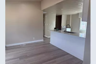 446 W 500 S #24, Wellington, UT 84542 - Photo 5