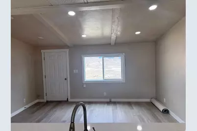 446 W 500 S #24, Wellington, UT 84542 - Photo 3